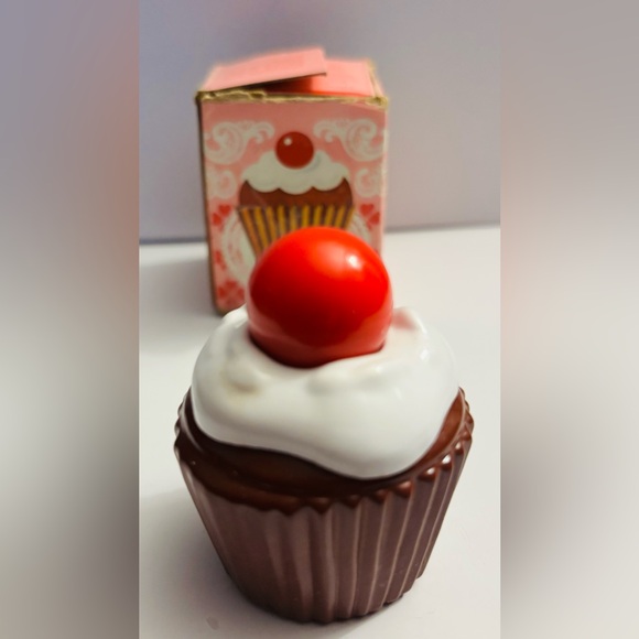 Avon Other - Vintage 1974 Avon "Sweet Treat" Bottle & Original Box